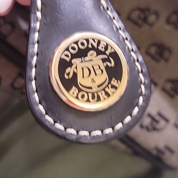 Dooney & Bourke Black Signature Pattern Shoulder Bag with Accessories - Picture 9 of 15